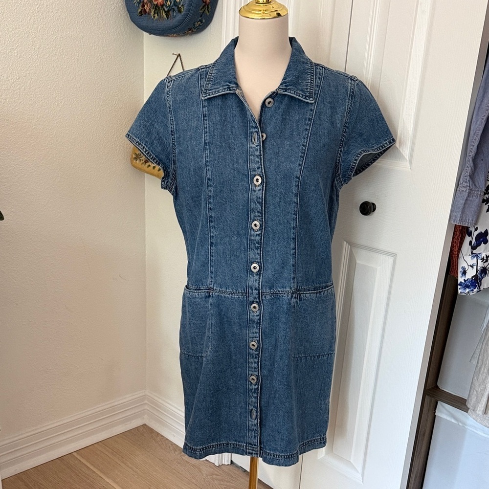 Gap Ultrasoft Button Down mini shift Denim Pocket Dress Size Medium